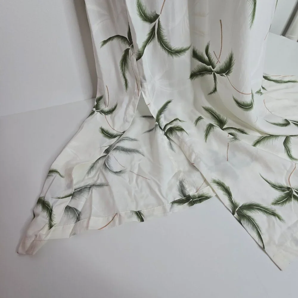 Paradise Found Women's Vintage Hawaiian Dress Rayon Large White‎ Long Sleeveless